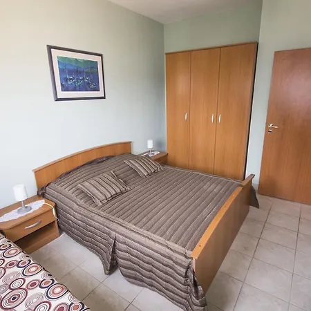 Apartment Nensi Zaboric